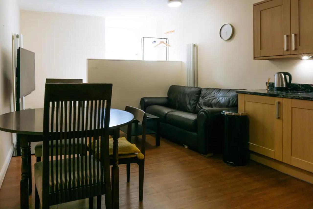 Homely 3 Bedroom In The Heart Of Central 에든버러 외부 사진